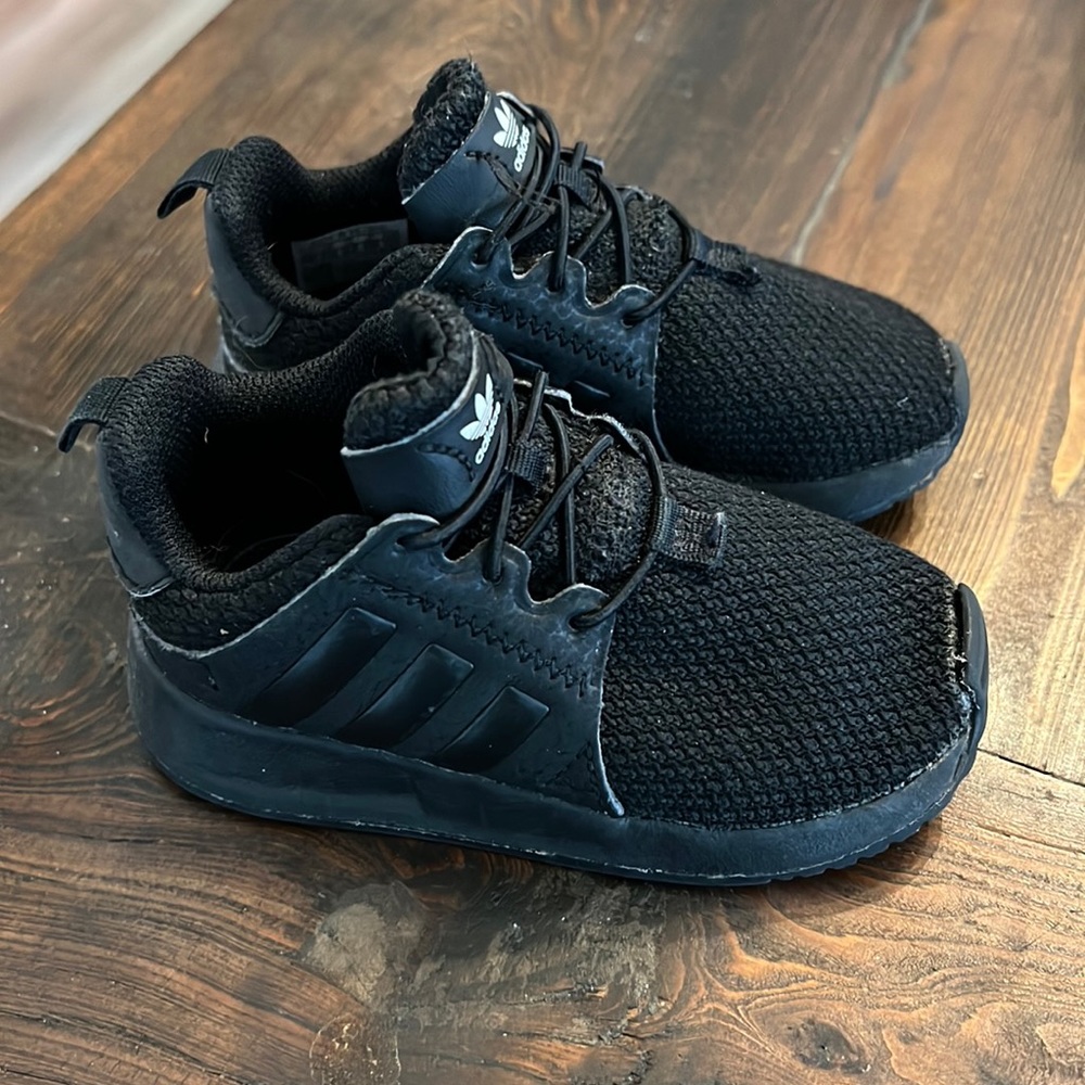 Adidas tennis shoes black toddler size 6